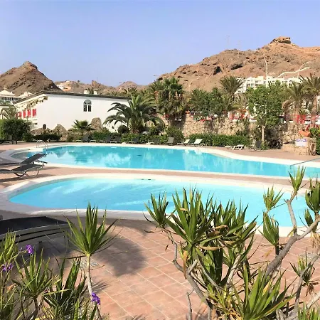 Amazing - Pool And Garden - At 50 Mt,
